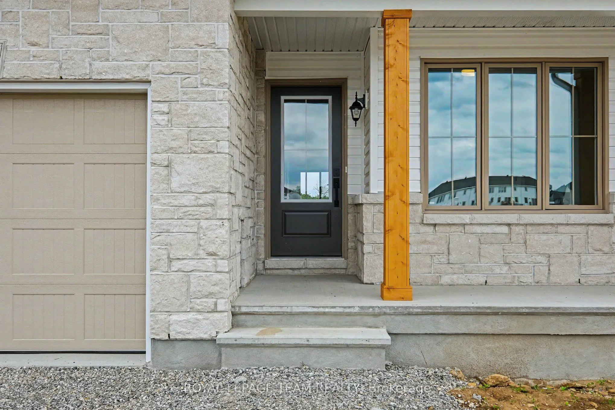76 Doctor Agnes Craine Drive