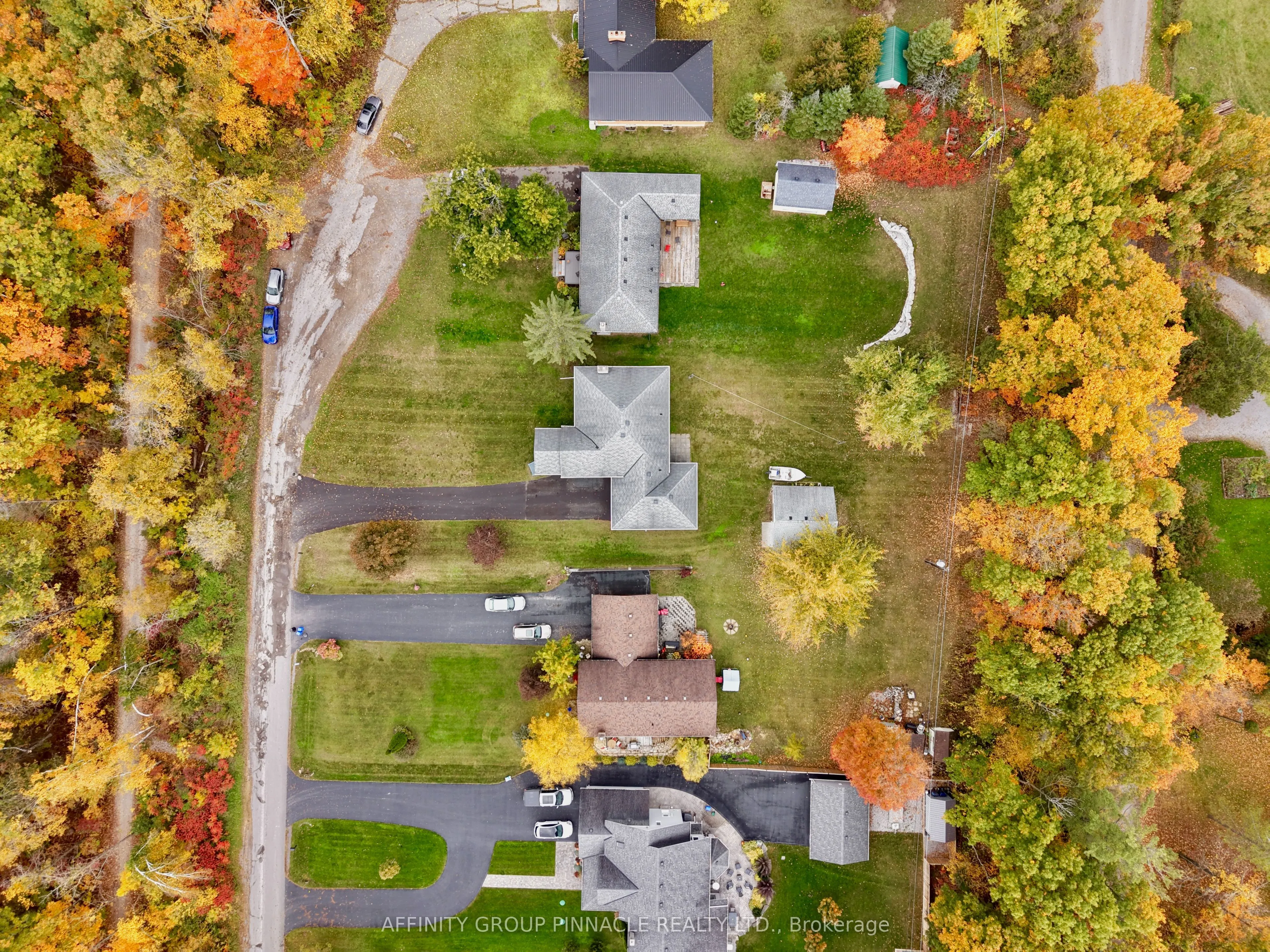 30 Cove Road