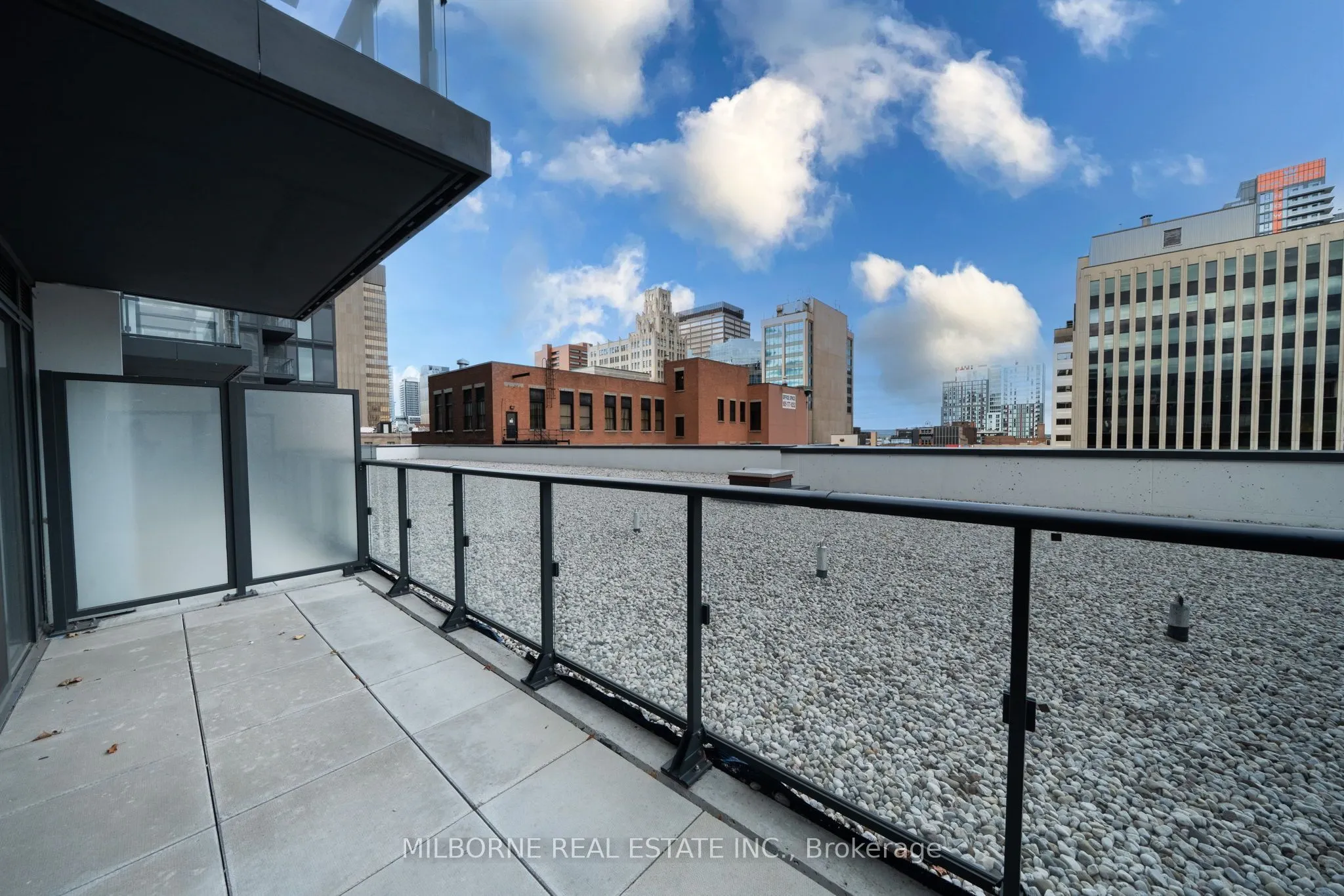 75 James Street S #513
