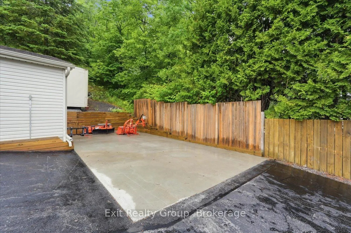 427 Townsend Road