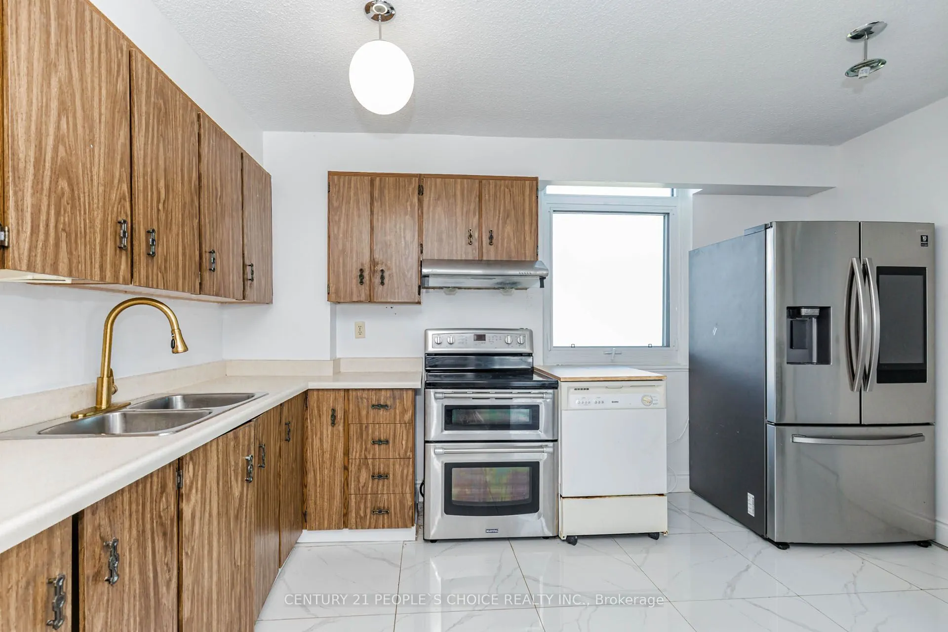 301 FRANCES Avenue #1203