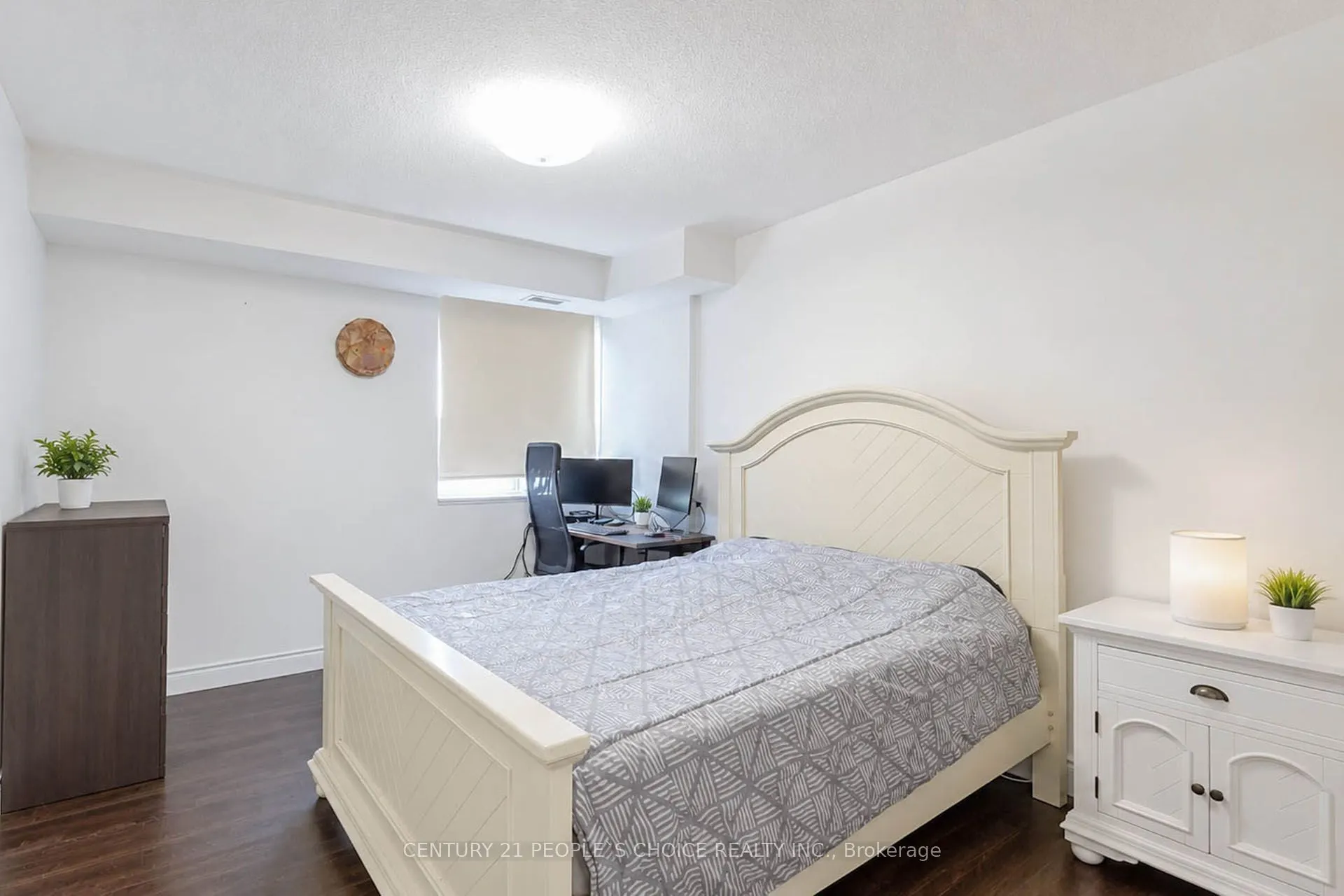 301 FRANCES Avenue #1203