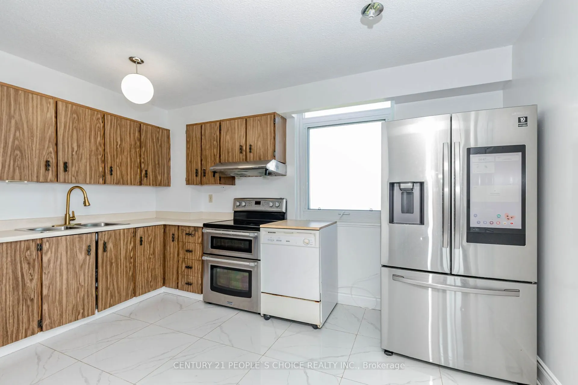 301 FRANCES Avenue #1203