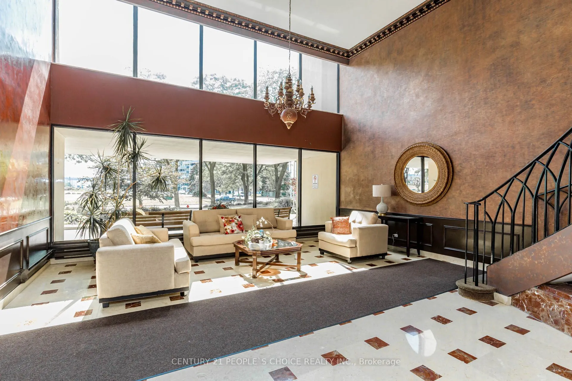 301 FRANCES Avenue #1203