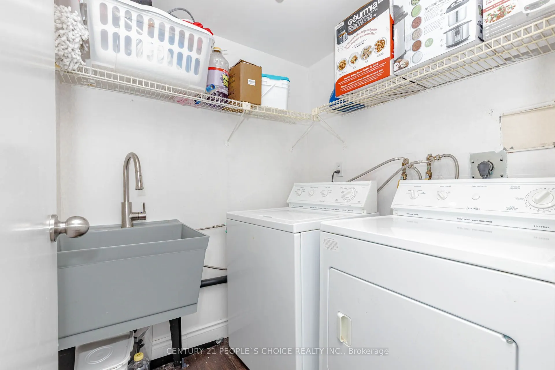 301 FRANCES Avenue #1203