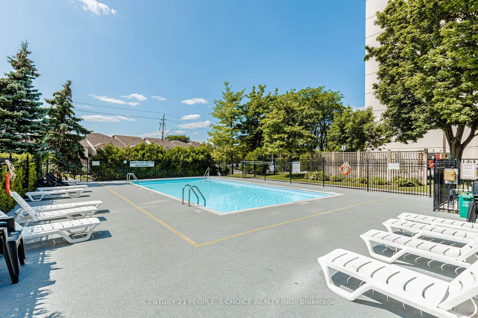 301 FRANCES Avenue #1203