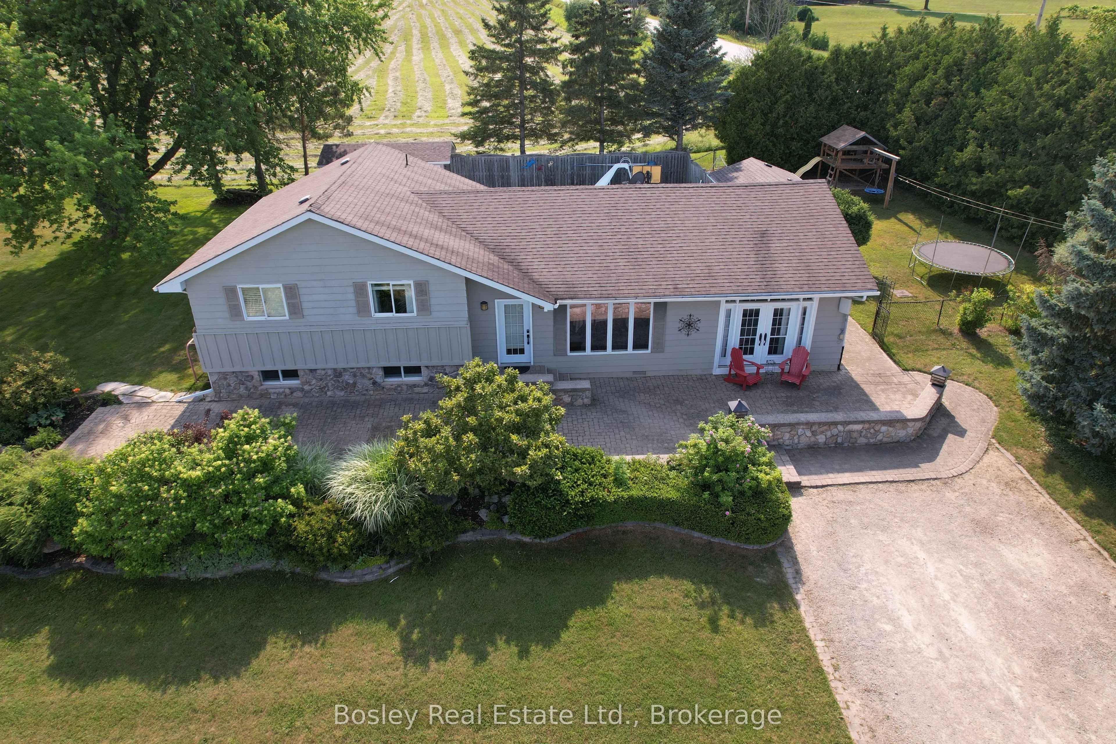 357190 The Blue Mountain Meaford Townline