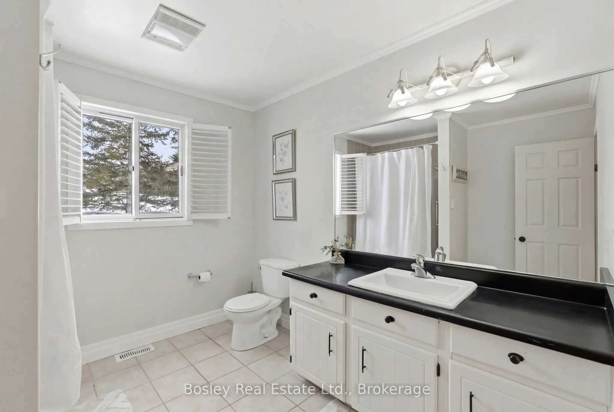 357190 The Blue Mountain Meaford Townline