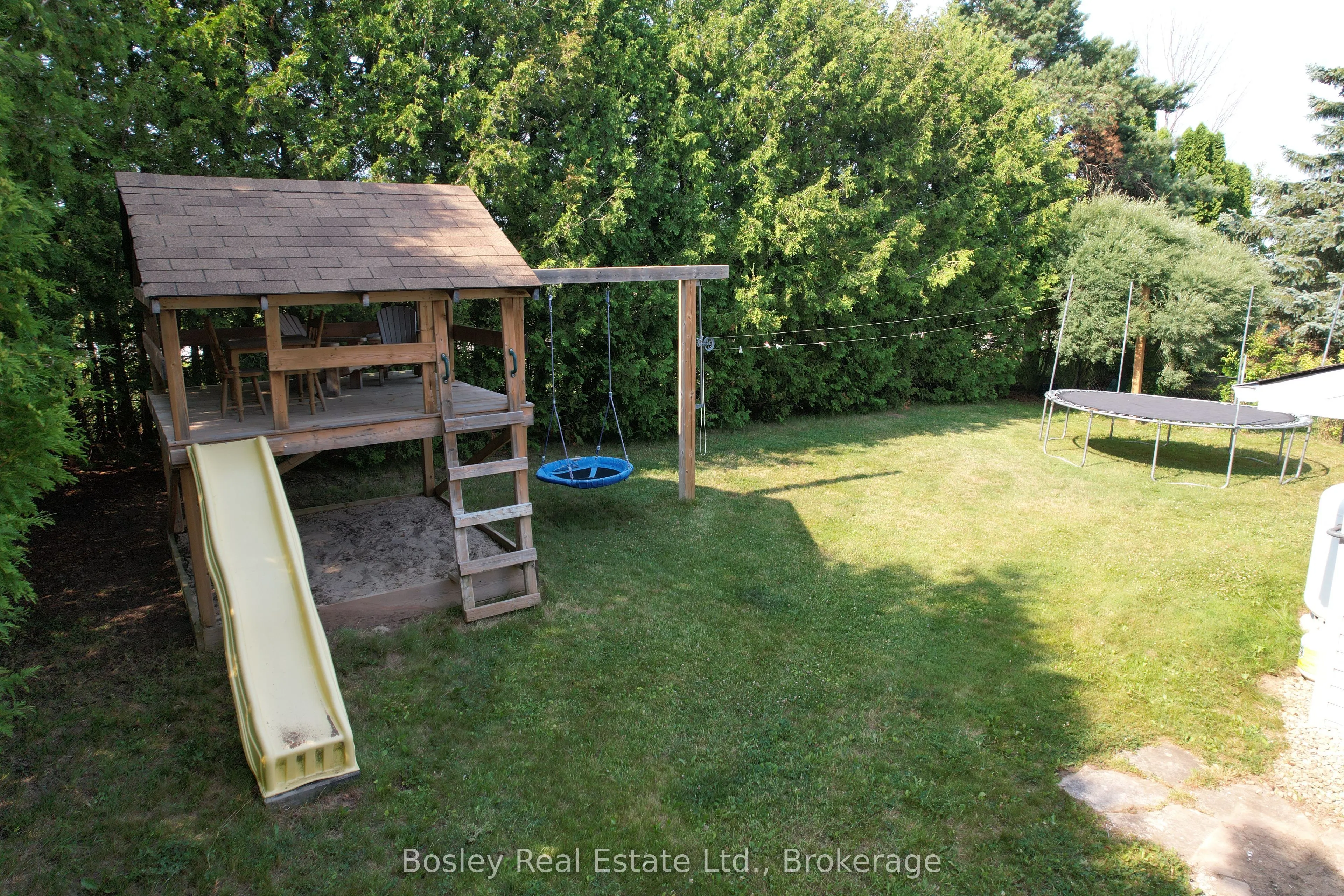 357190 The Blue Mountain Meaford Townline