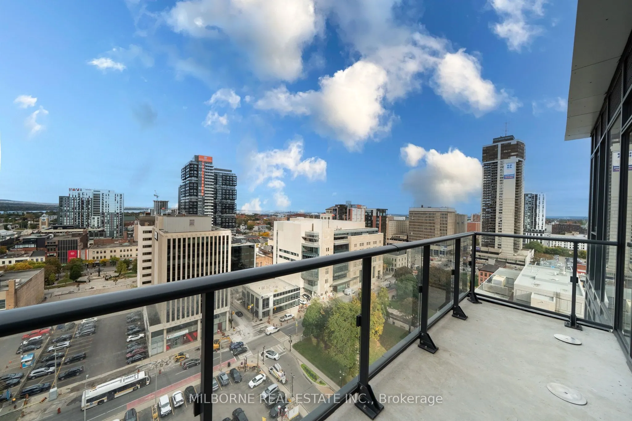 75 James Street S #1511
