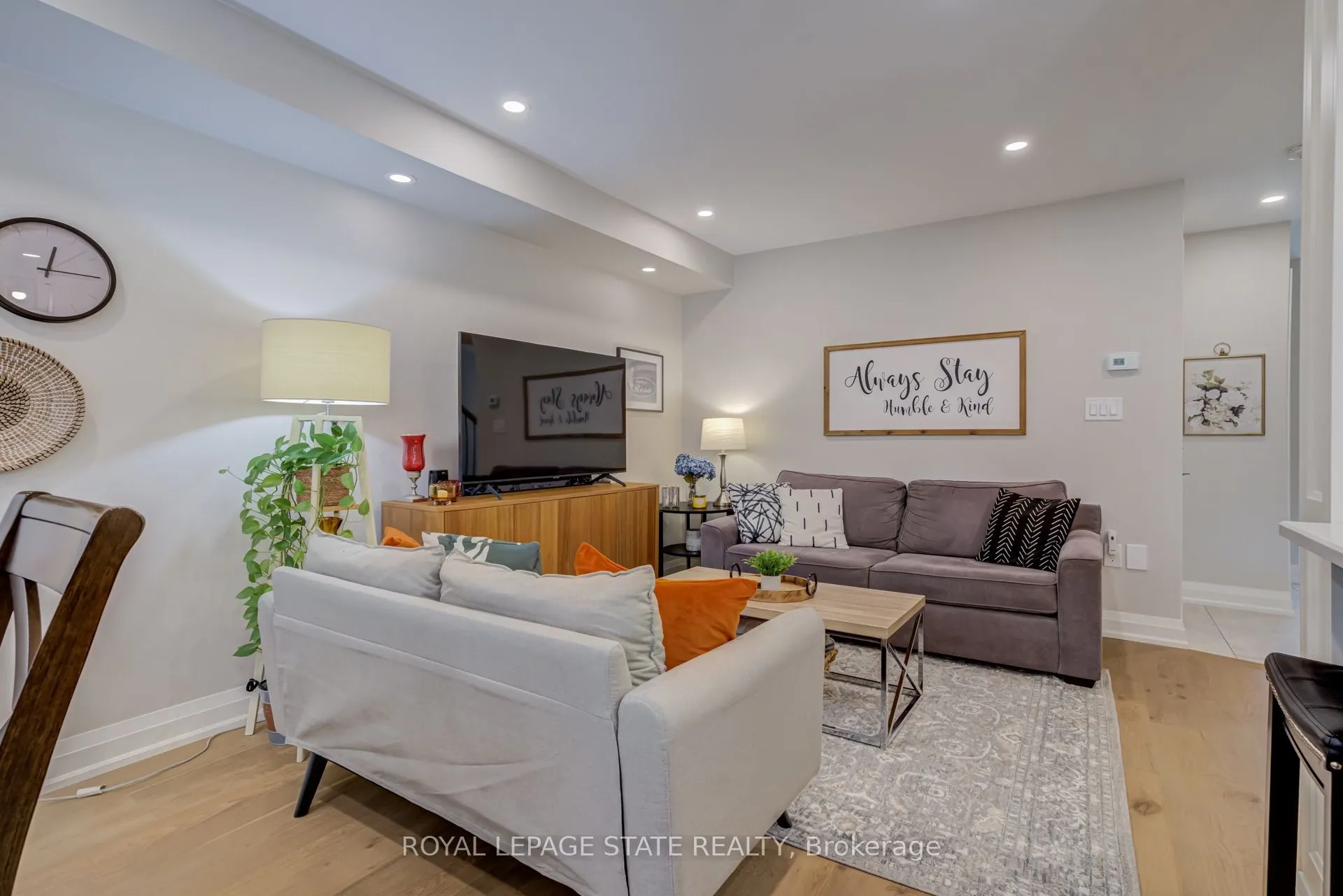 502 Barton Street #27