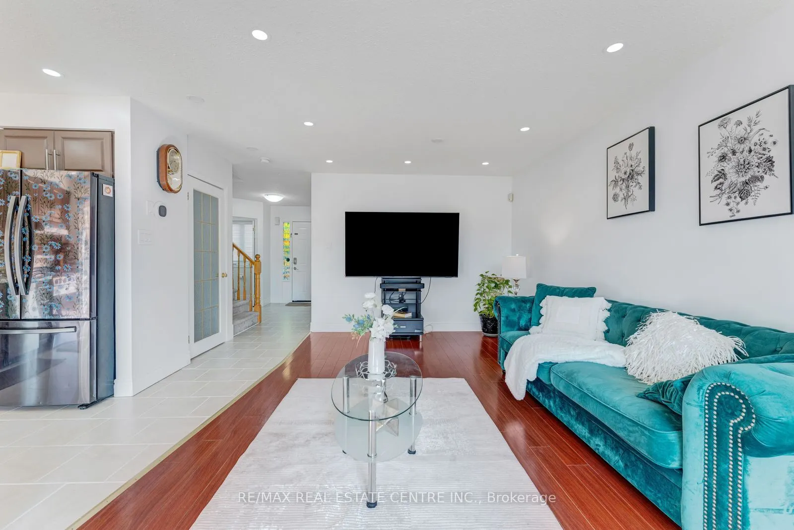52 Crawford Crescent