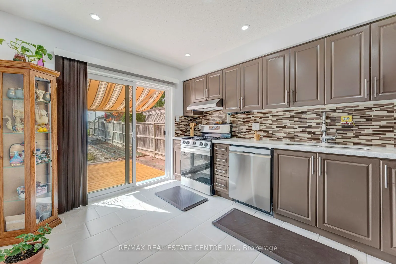 52 Crawford Crescent