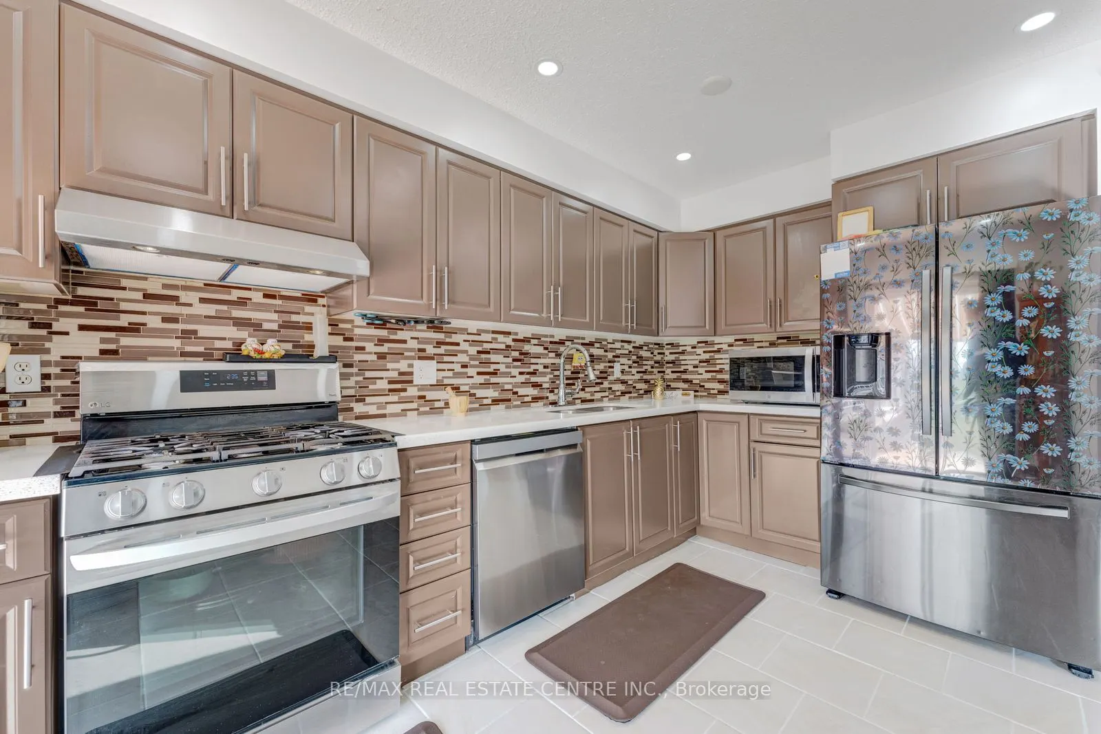 52 Crawford Crescent