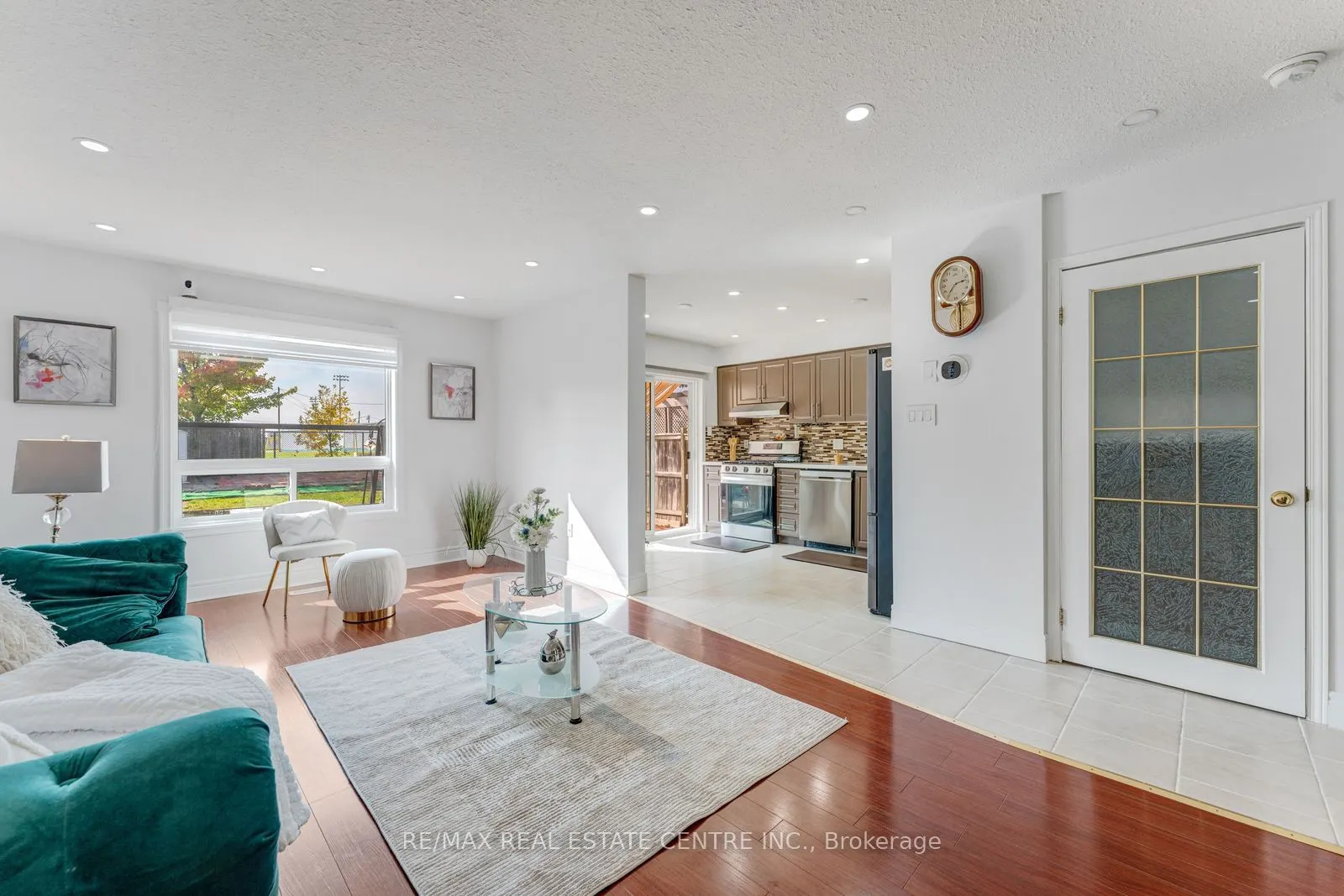 52 Crawford Crescent