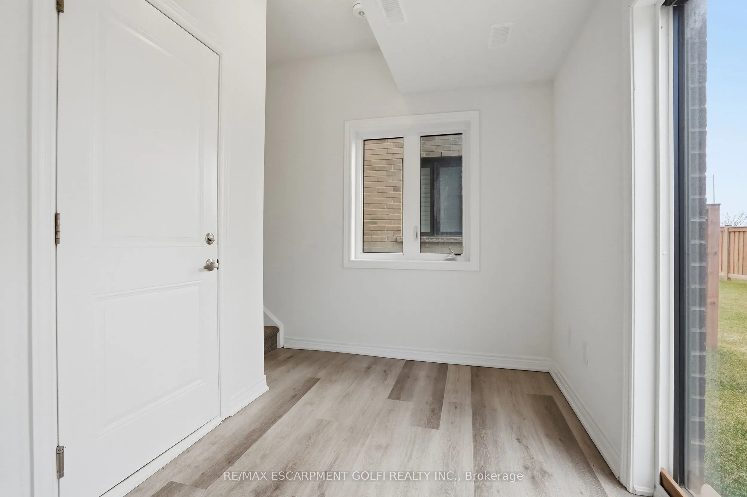 32 Radison Lane #14