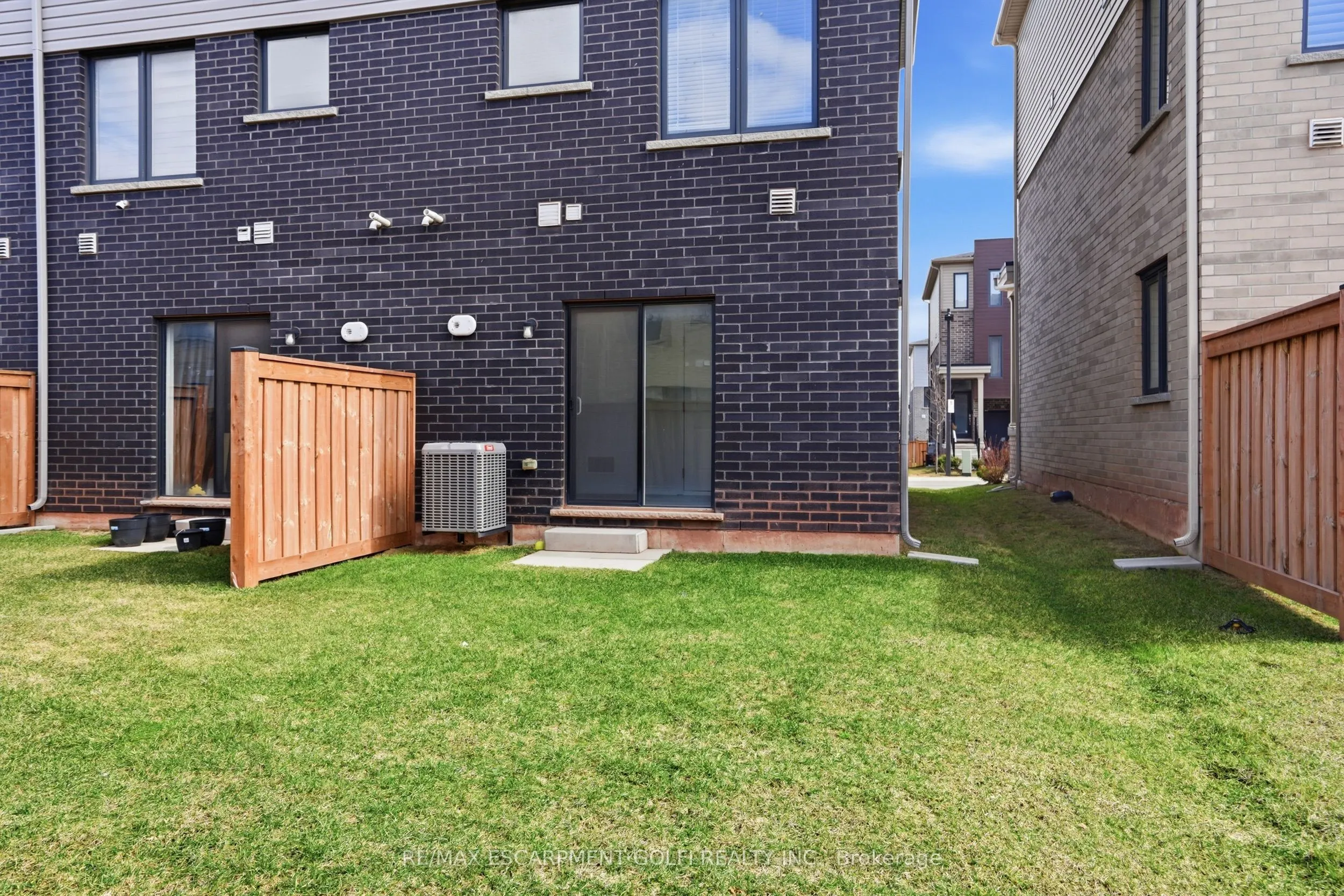 32 Radison Lane #14