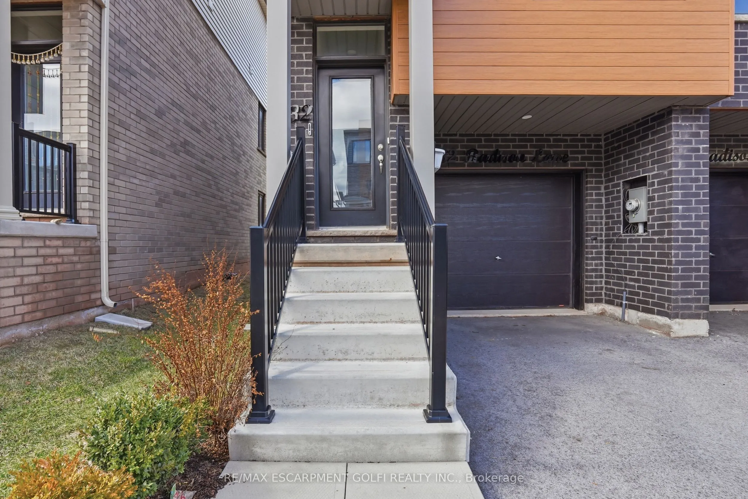 32 Radison Lane #14