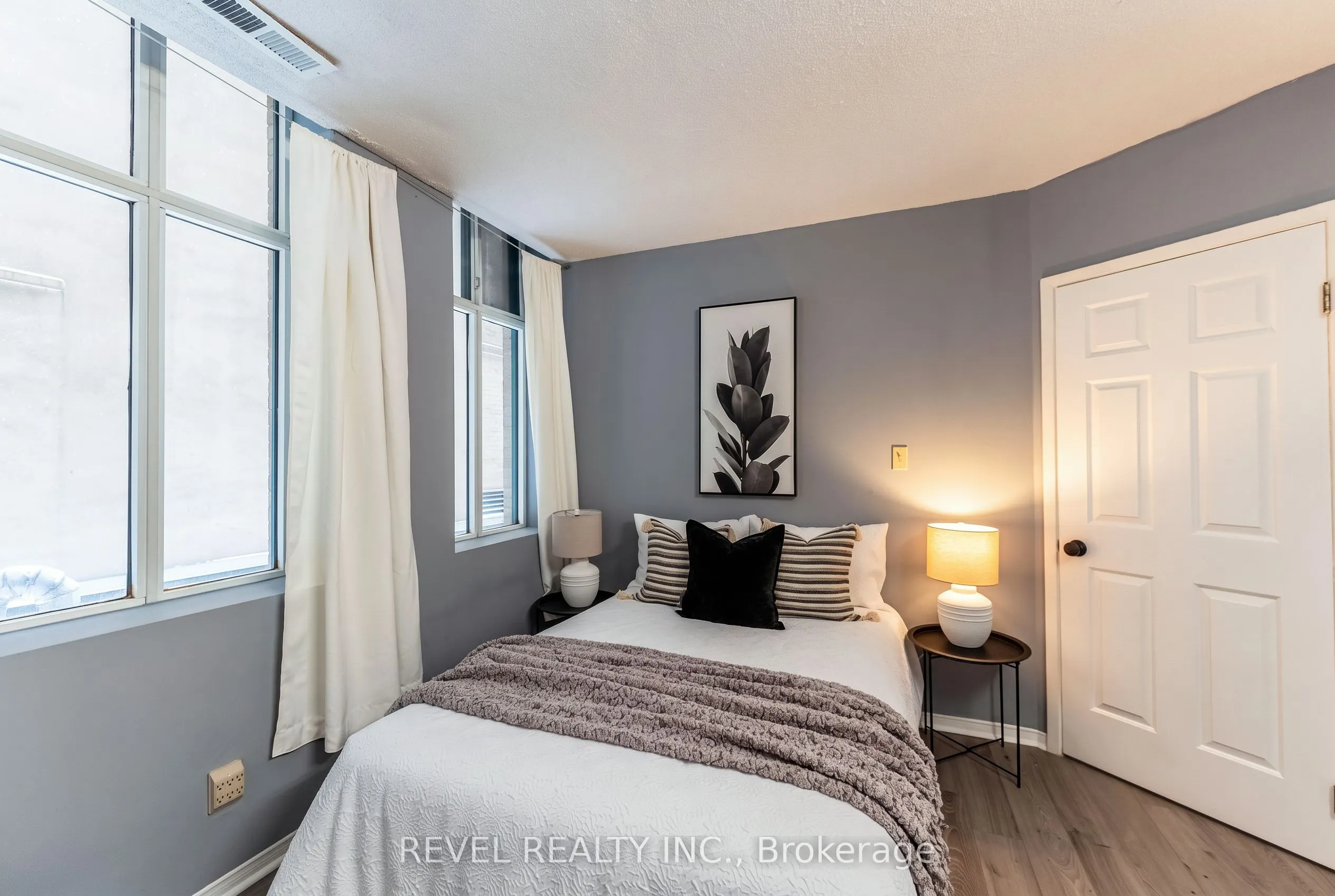 36 James Street S #303