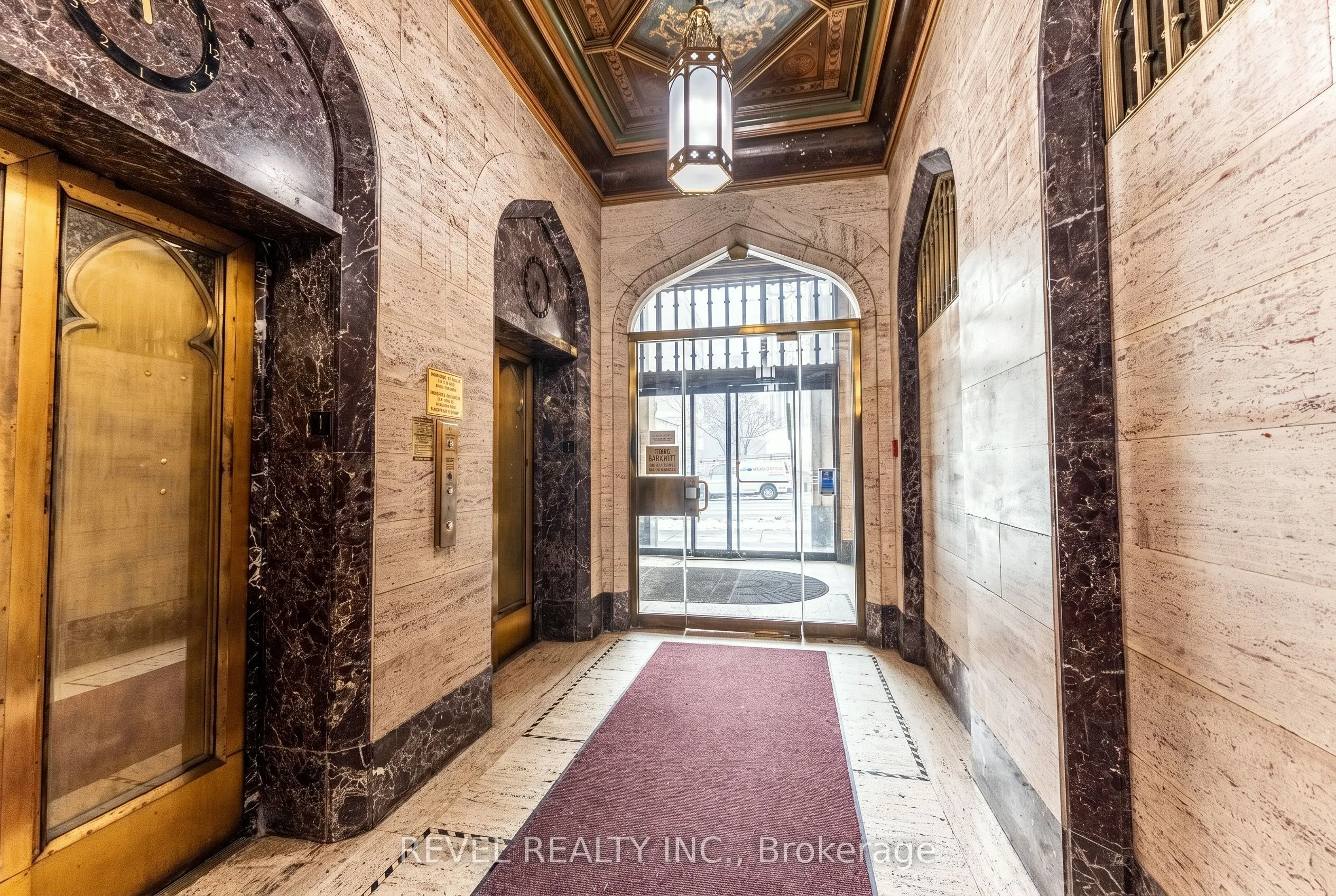 36 James Street S #303