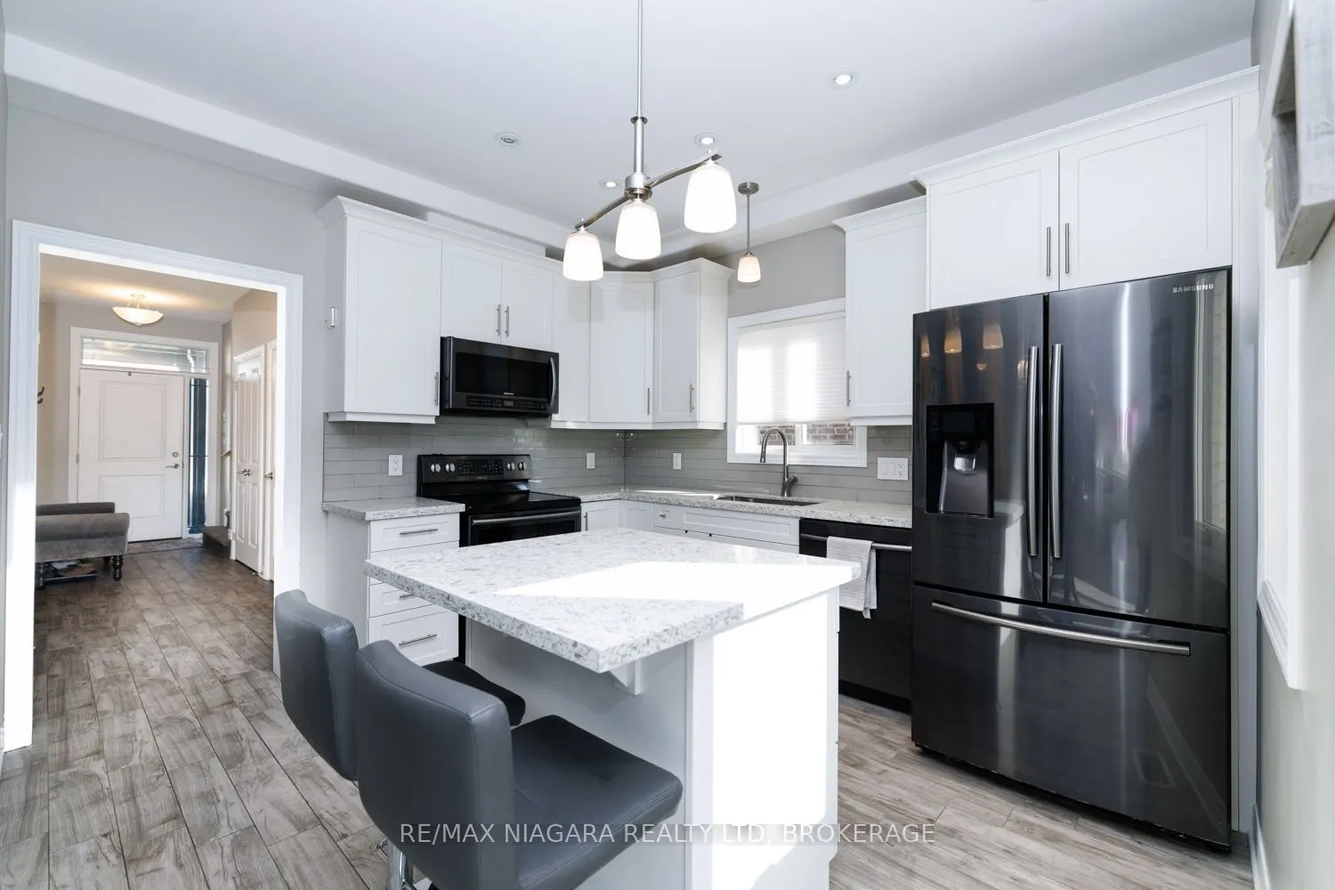 6 Bergenstein Crescent