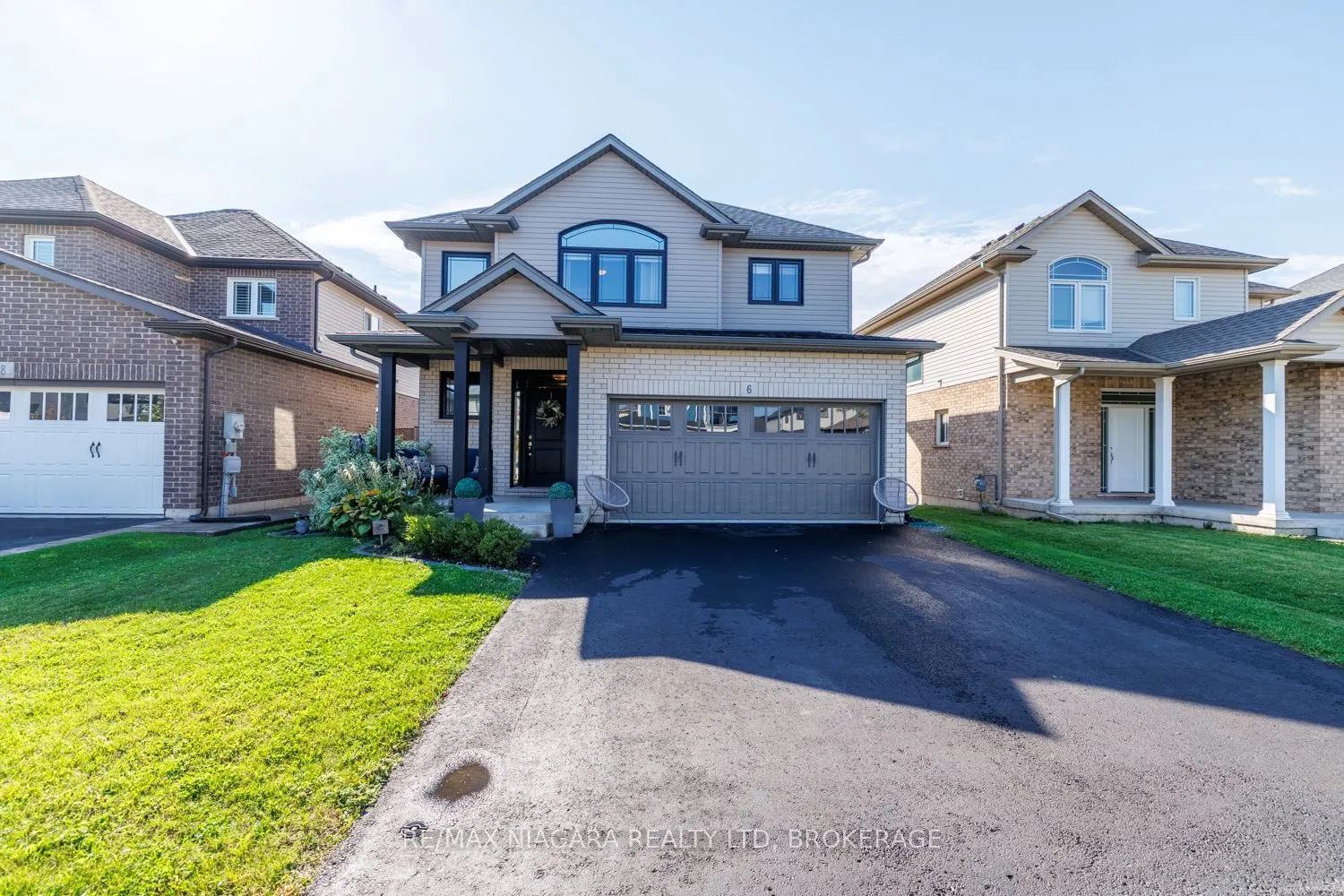 6 Bergenstein Crescent