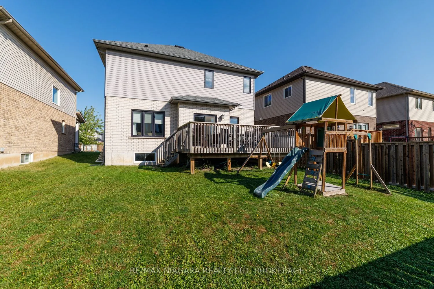 6 Bergenstein Crescent