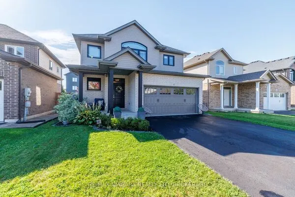 6 Bergenstein Crescent