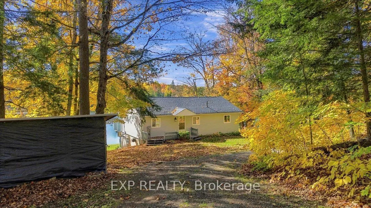 56 Gilmour Point Road