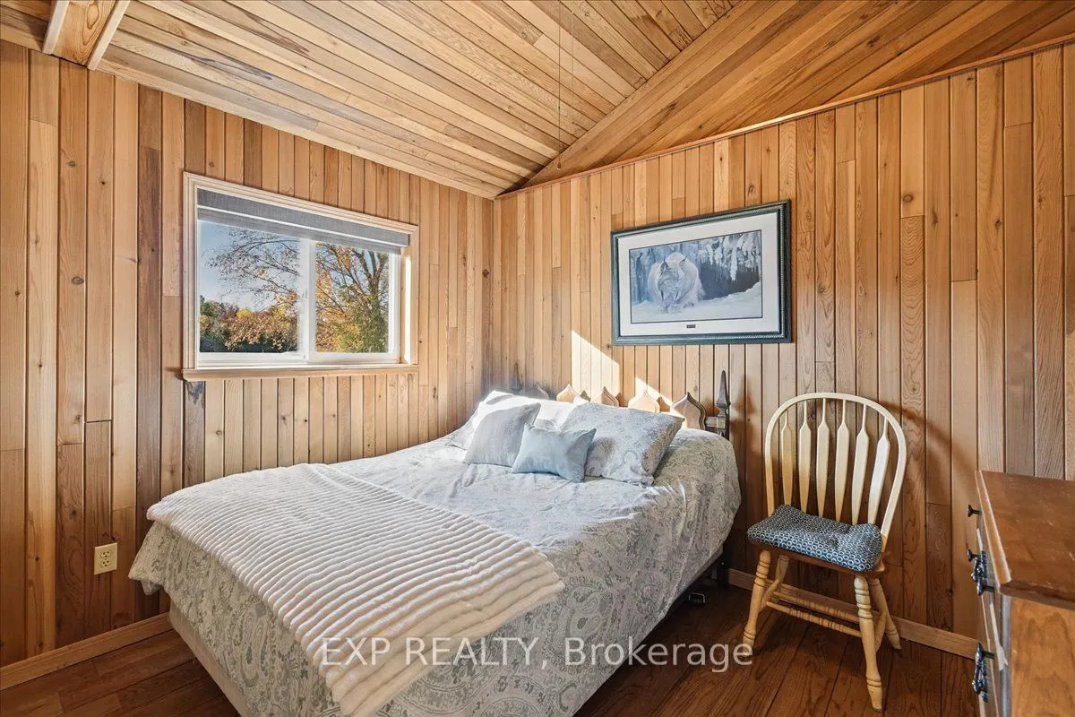 56 Gilmour Point Road