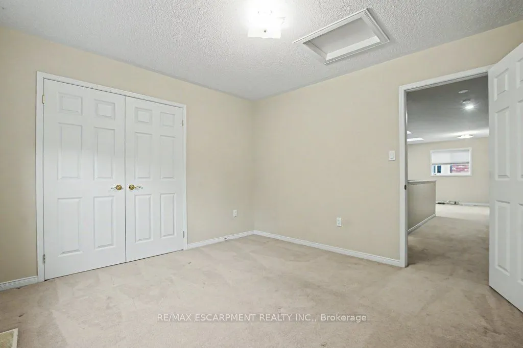 172 VALMONT Court