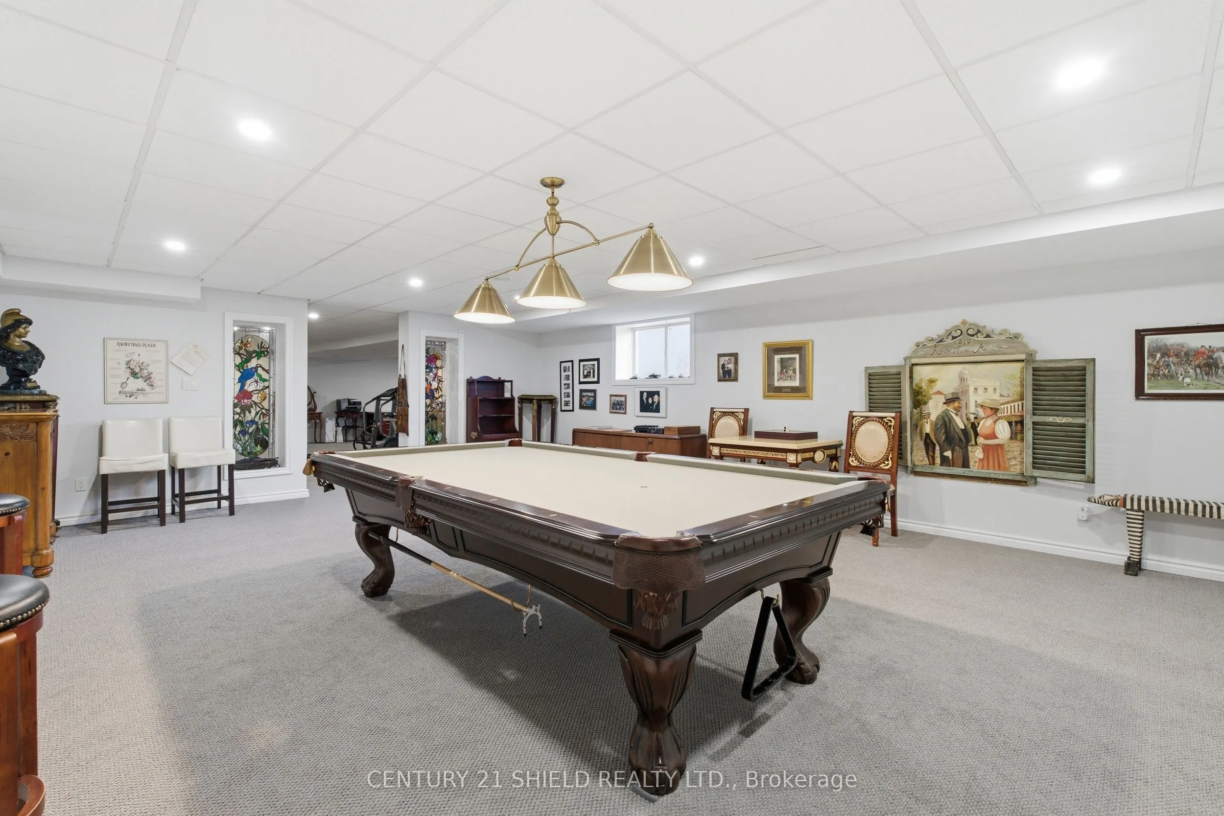3822 LAKESIDE Drive