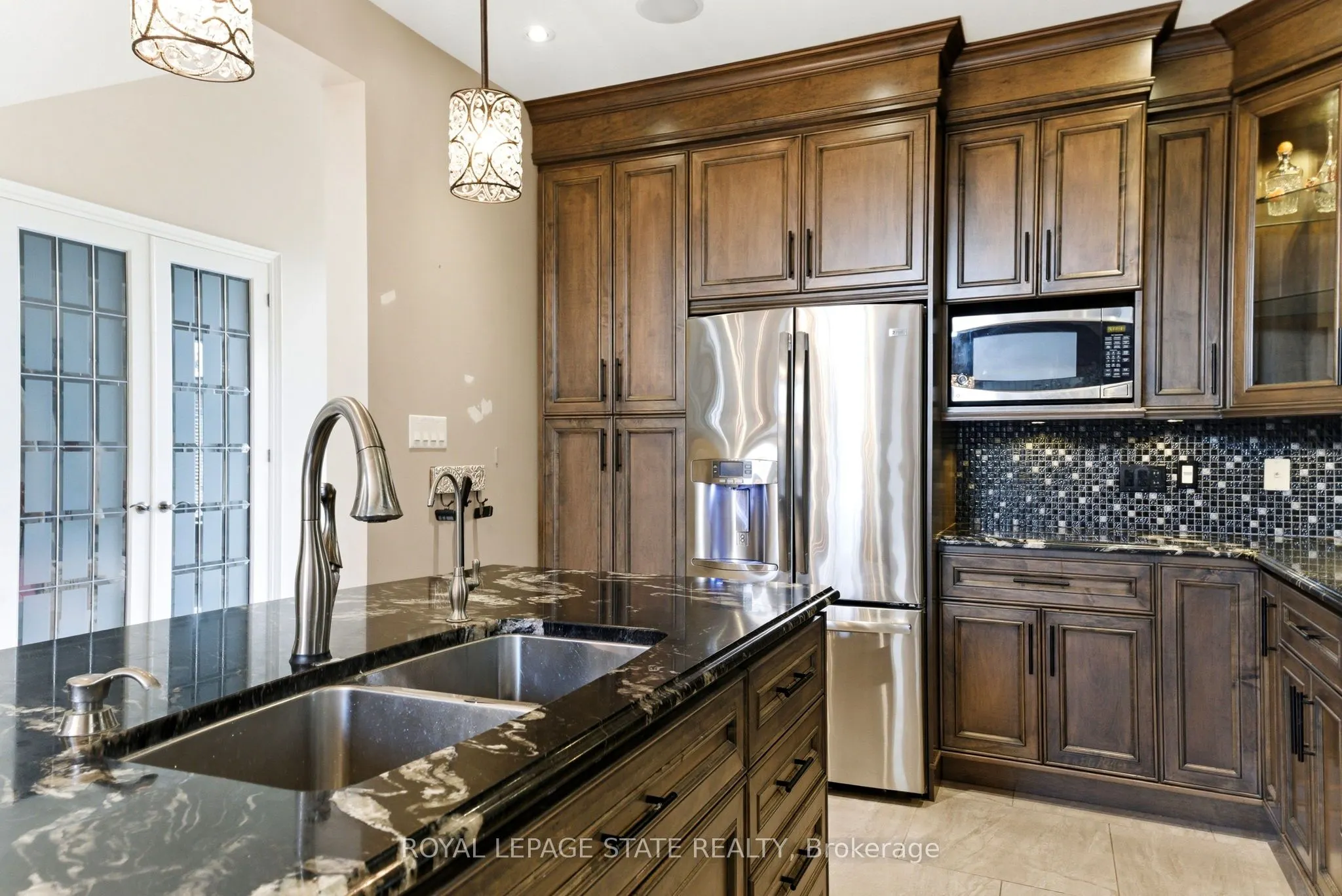 85 Hillcroft Drive
