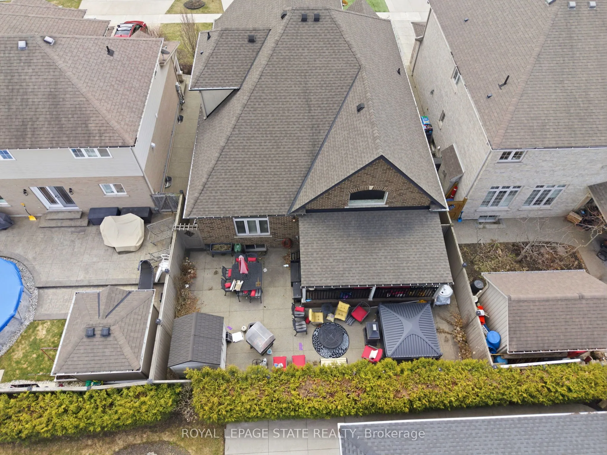 85 Hillcroft Drive