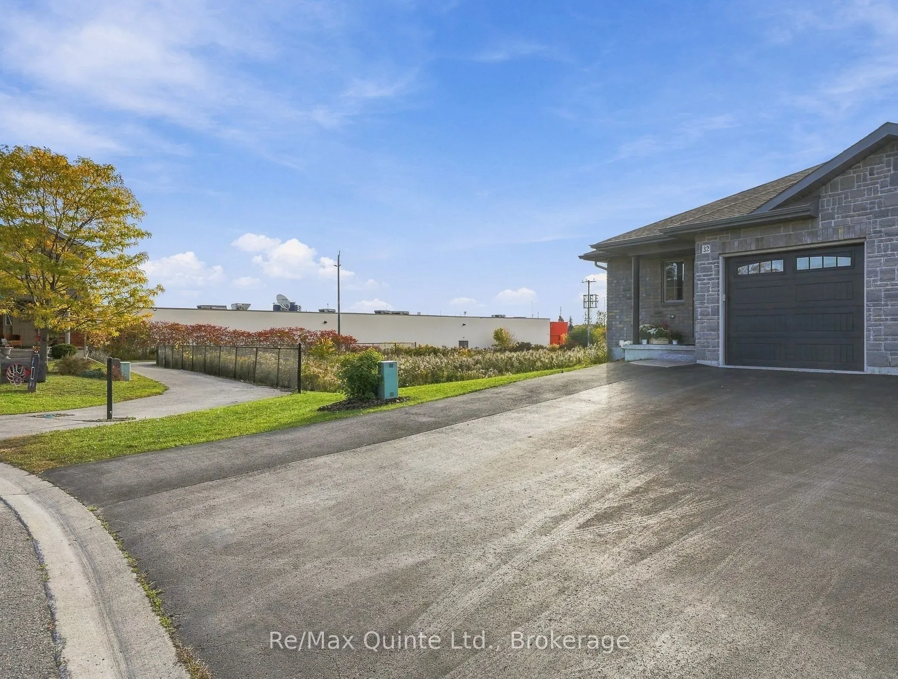 32 Cortland Crescent
