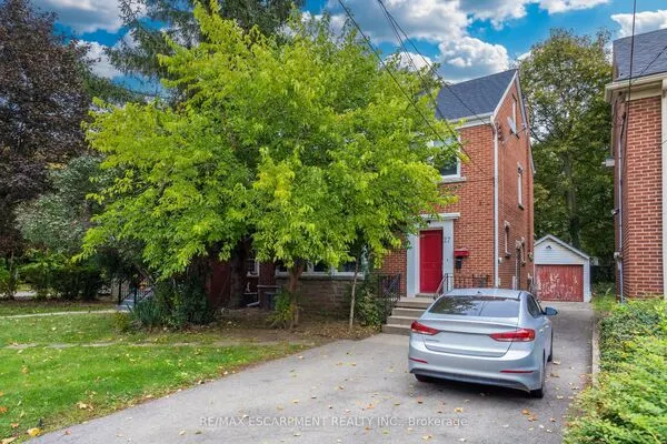 27 Forsyth Avenue S