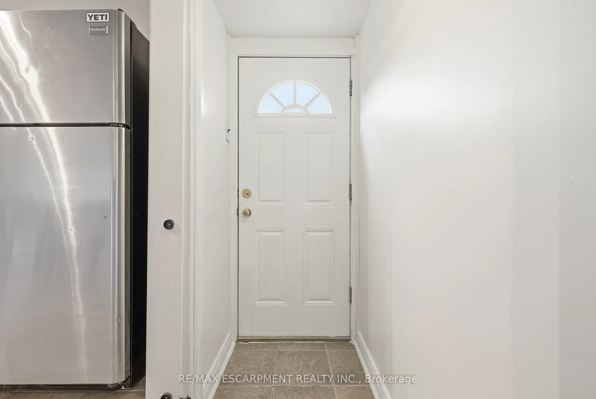 57 Tisdale Street N