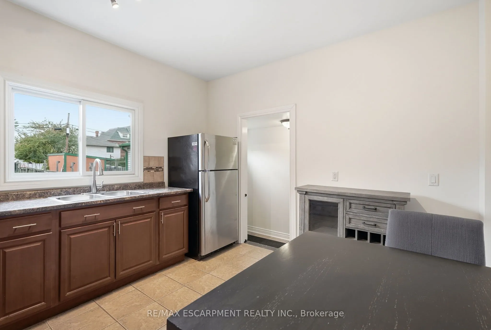 57 Tisdale Street N