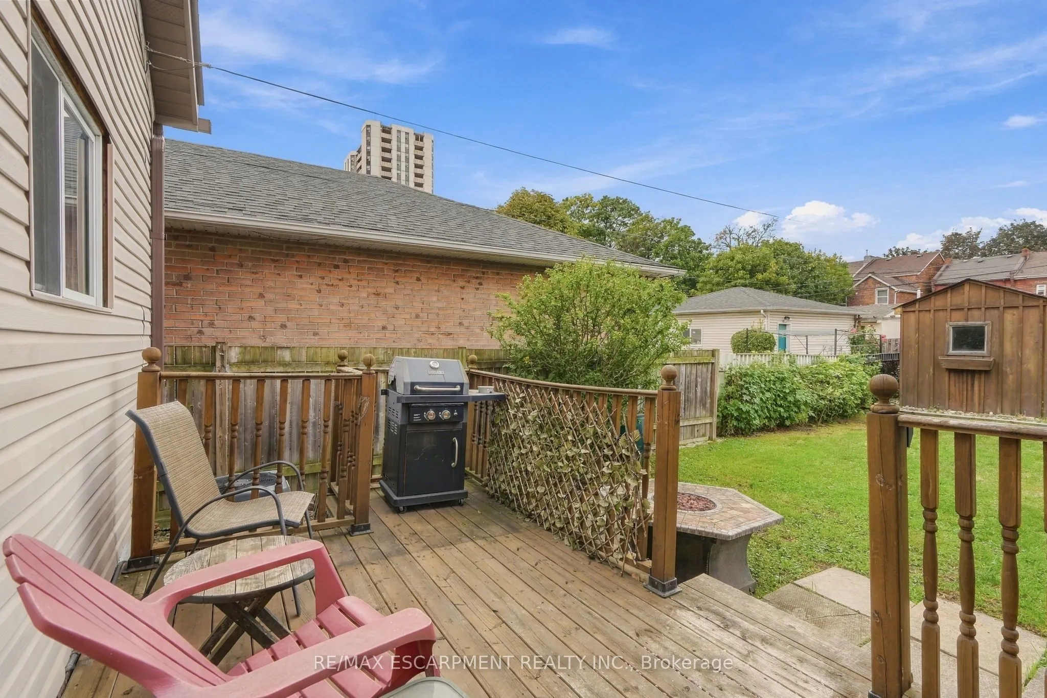 57 Tisdale Street N