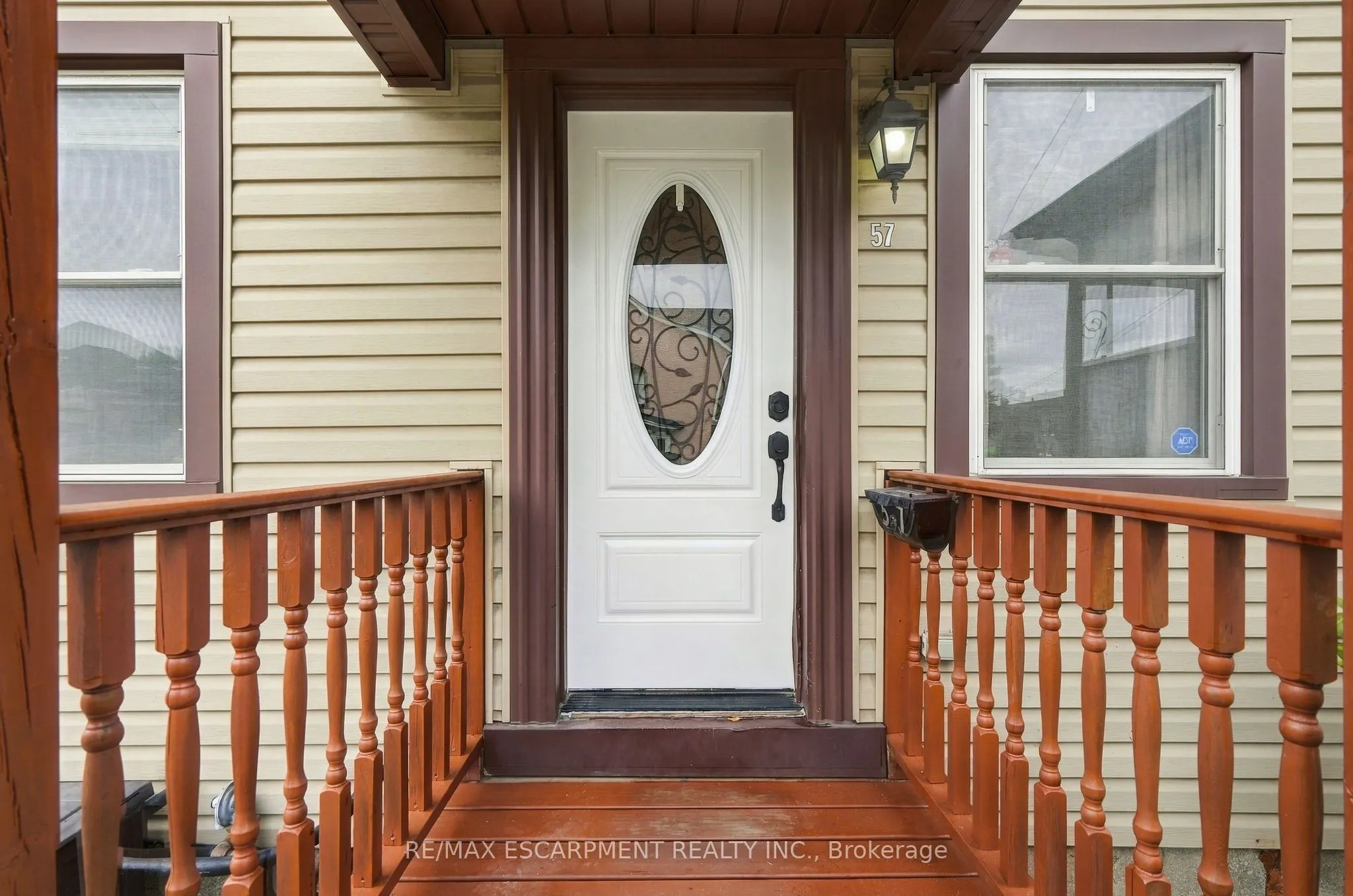 57 Tisdale Street N
