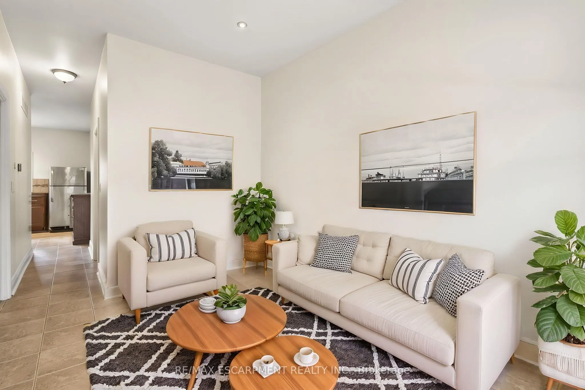 57 Tisdale Street N