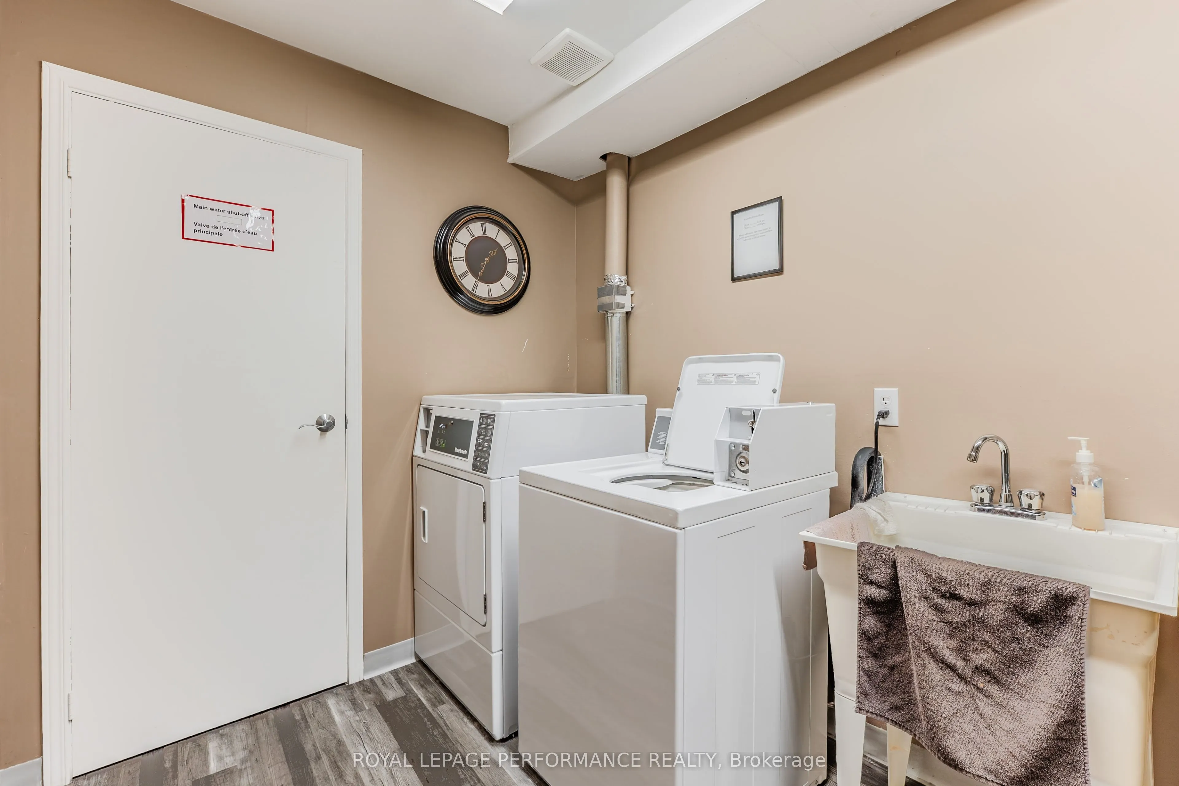 220 Kenyon Street #210