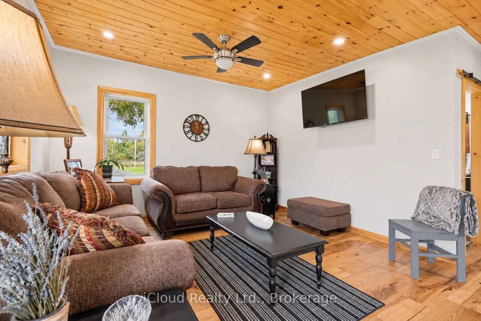928 Portage Road