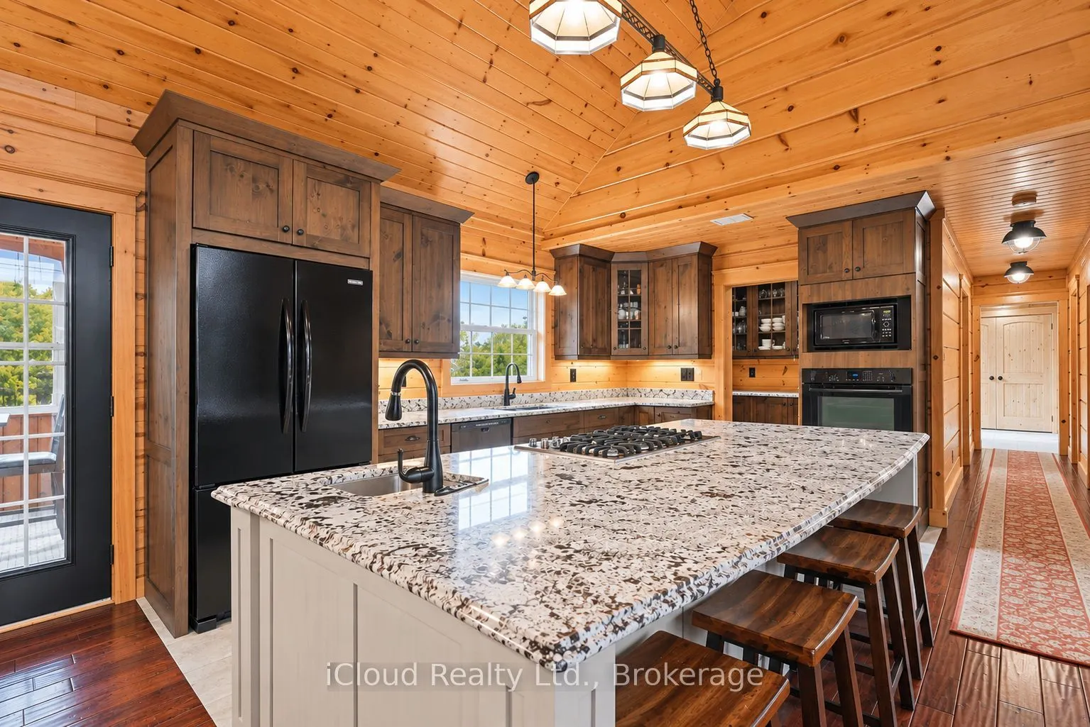 928 Portage Road