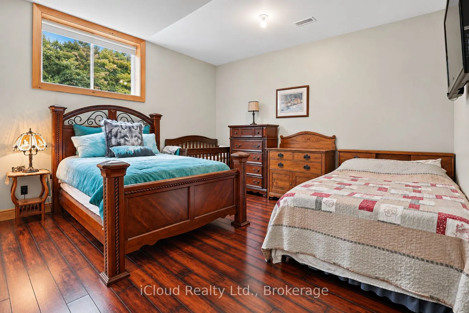 928 Portage Road