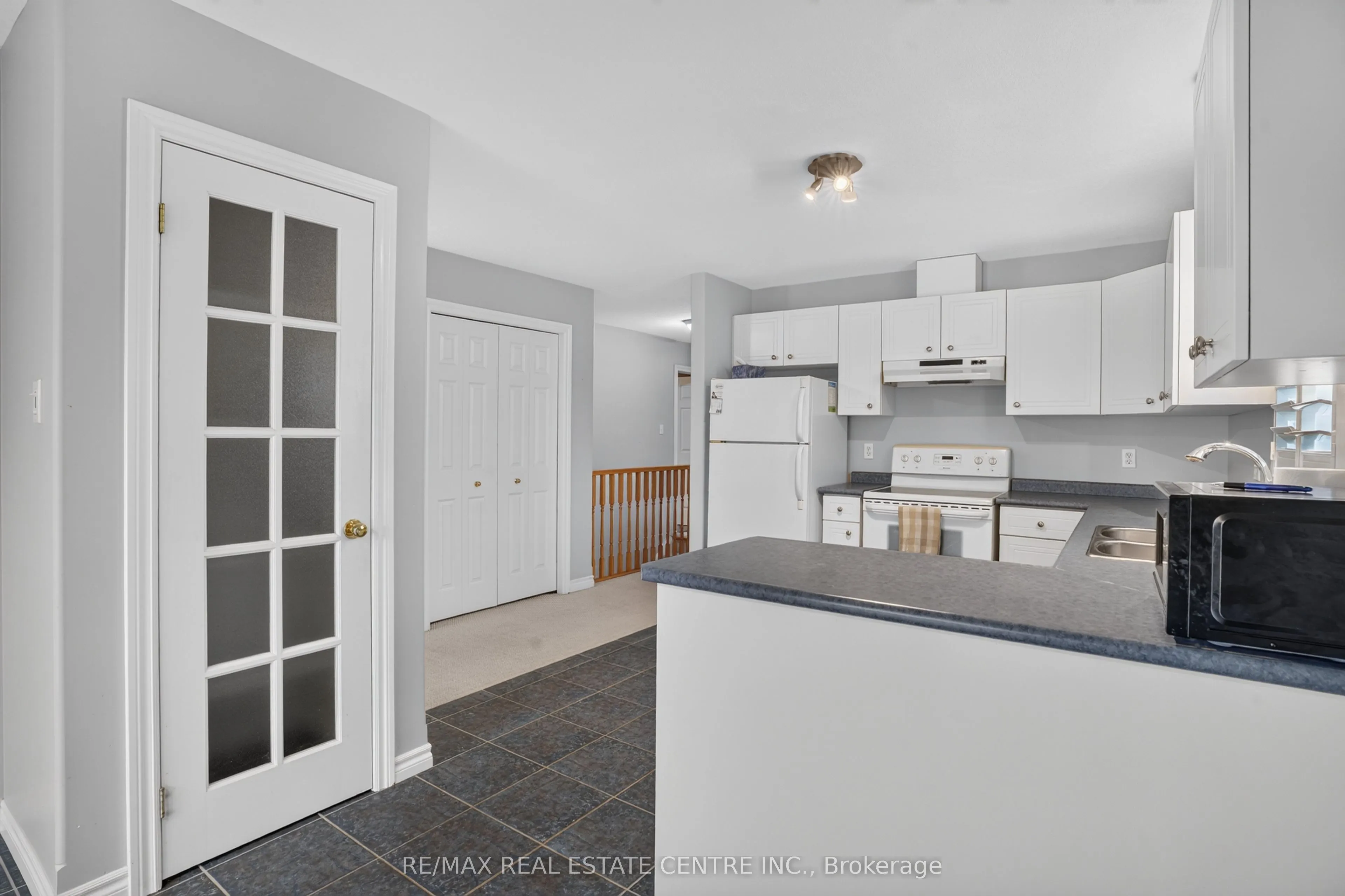 10 Pattison Place