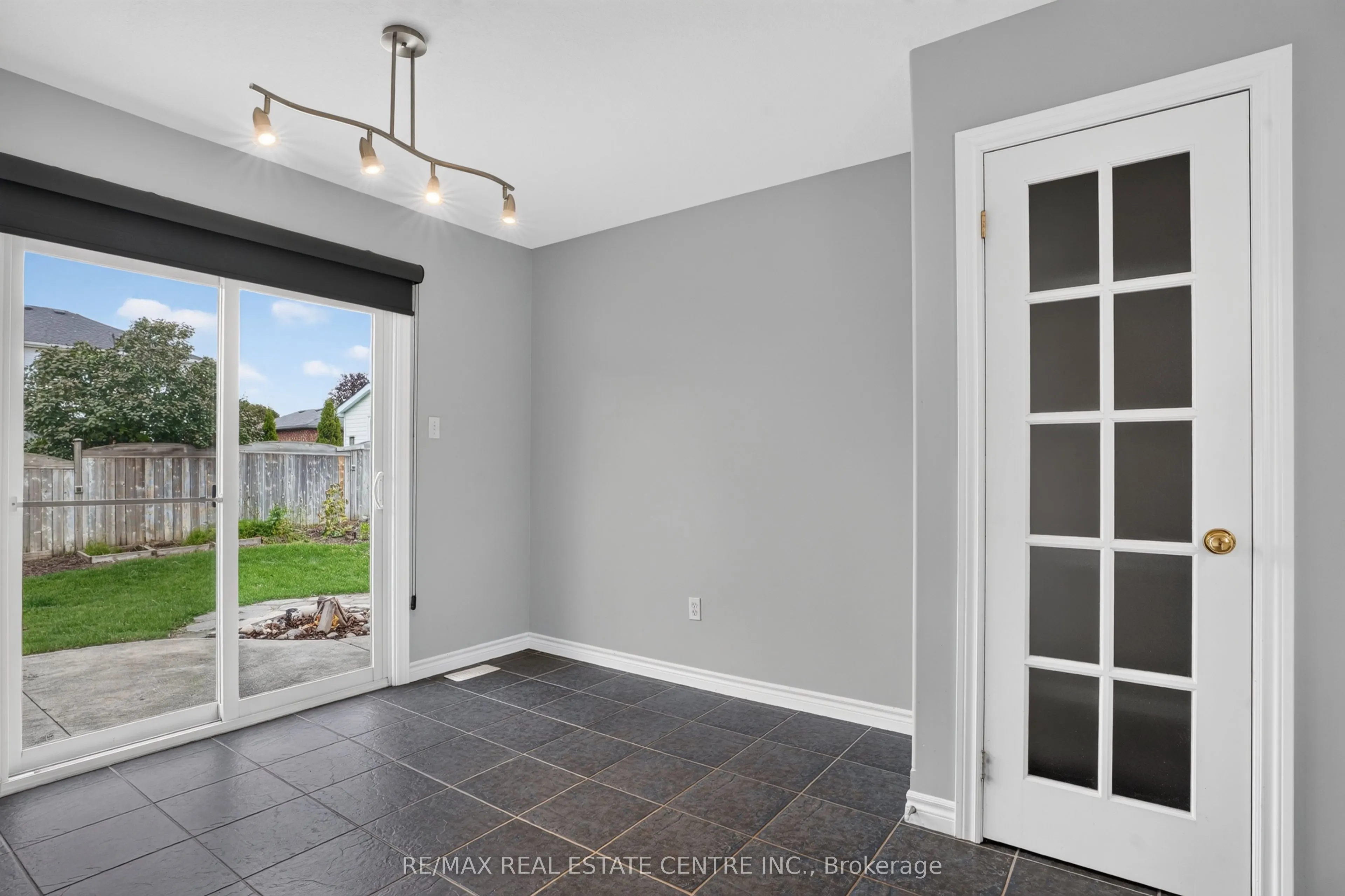 10 Pattison Place