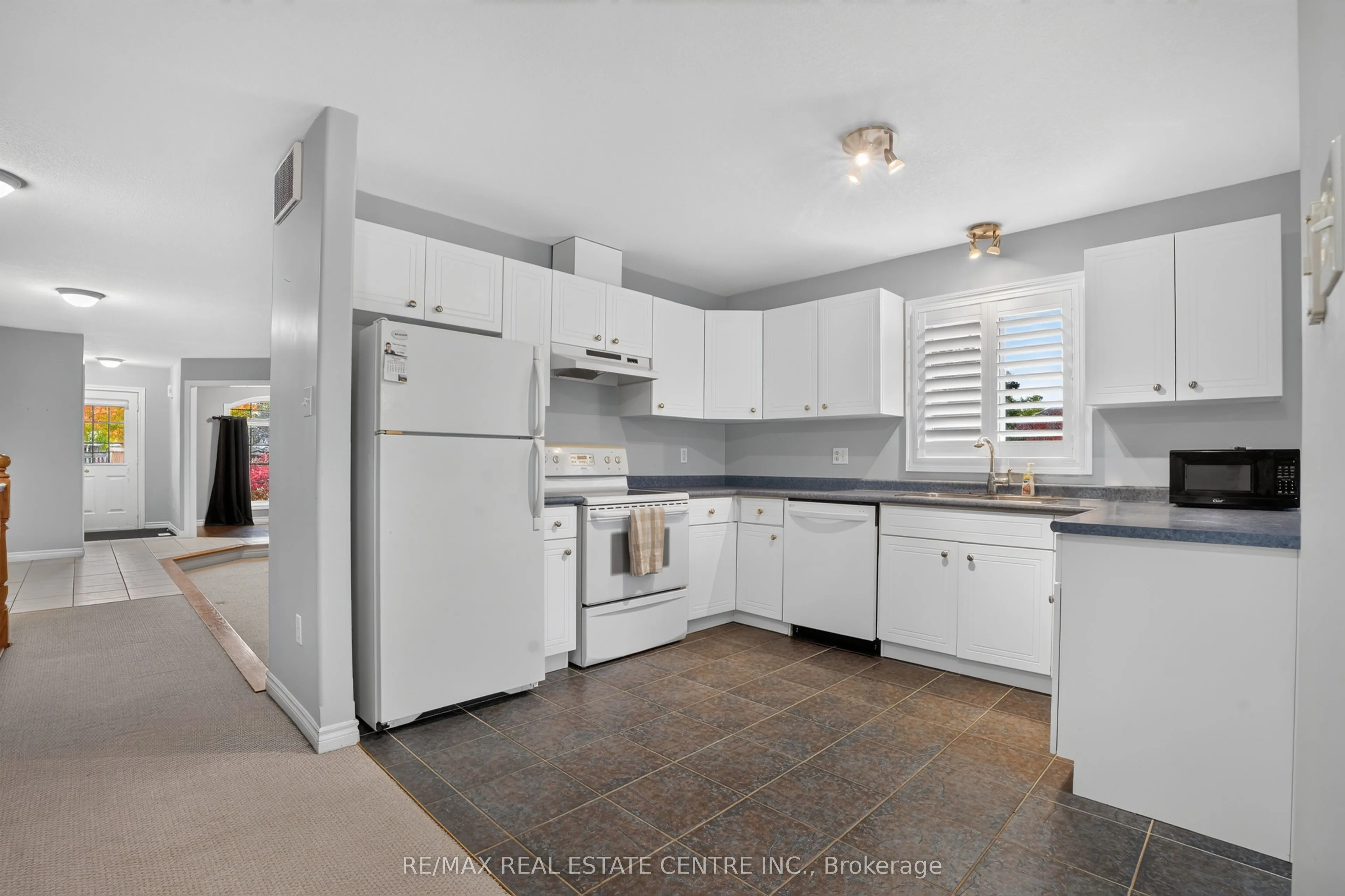 10 Pattison Place