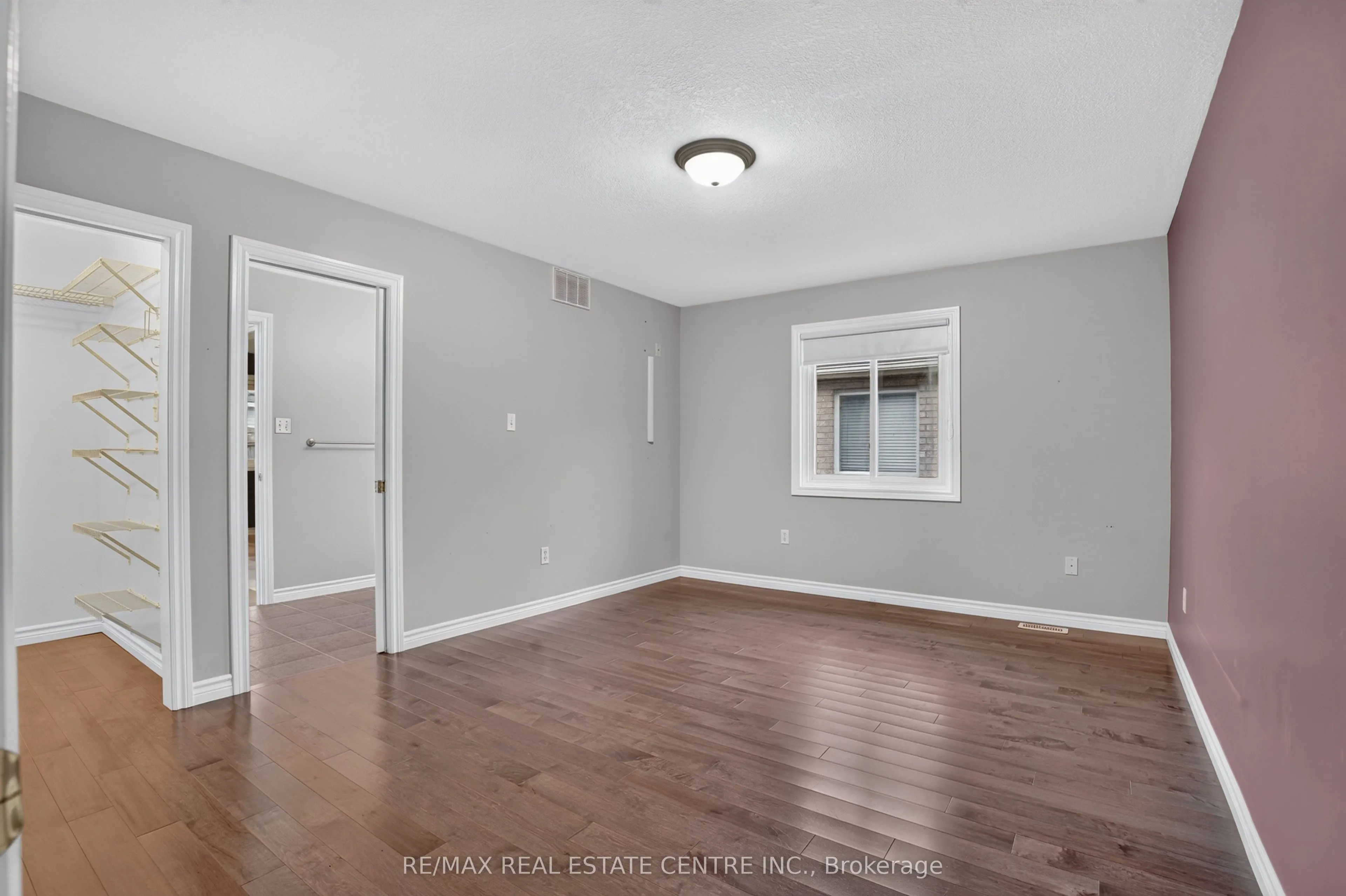 10 Pattison Place