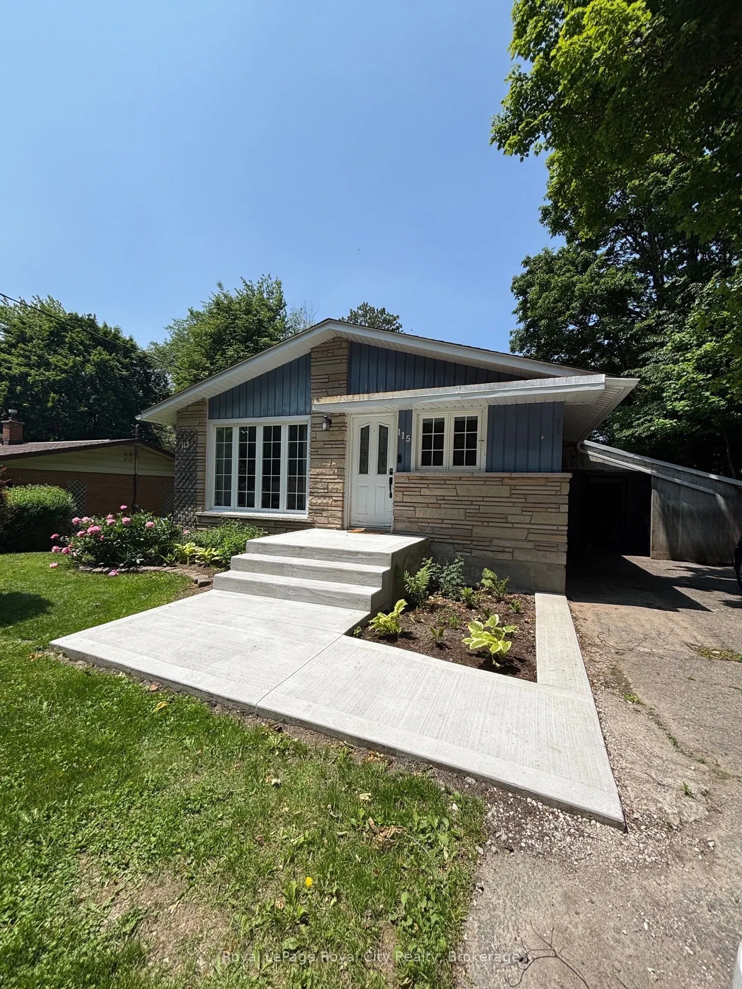 115 Speedvale Avenue W #Basement